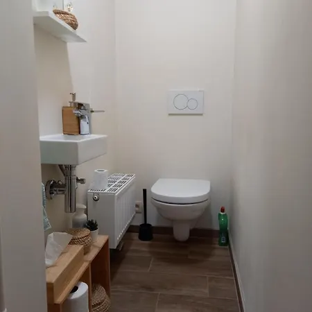 منزل للإقامة Chambre Proche Gare Et Aeroport Charleroi-Sud